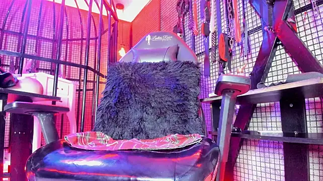 Chat XXX Live NAILAHARD
