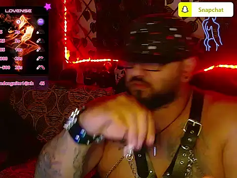 mr_wolf46 Chat XXX in diretta