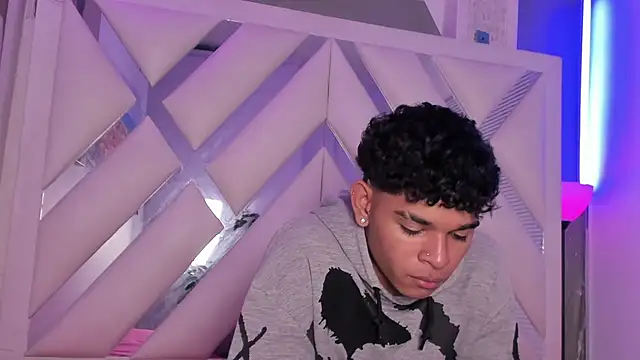 Chat XXX en directo de nova_mitchell7