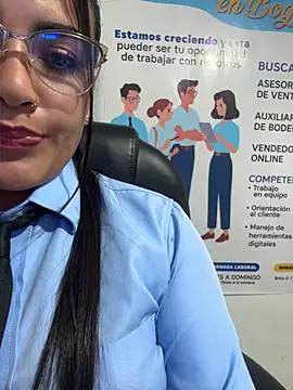 MAYE__13 Live XXX-Chat