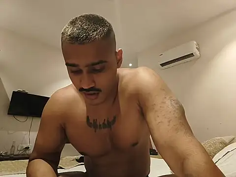 Mrgill09's Live XXX Chat