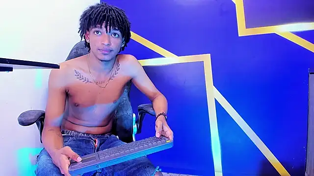 Yeison_Beatifull live XXX chat