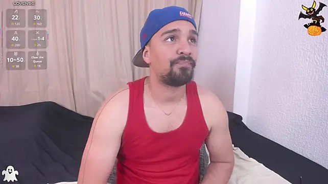 max_ed élő XXX-chatje