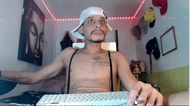 Brendt_Hotx Chat XXX in diretta