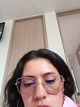 Alebabyhot's Webcam Show