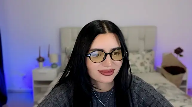 XXX chat uživo modela Little_miaa_