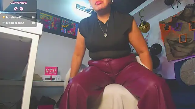 Chat XXX en directo de VictoriaPaker