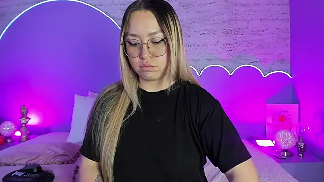 Misha_fae élő XXX-chatje