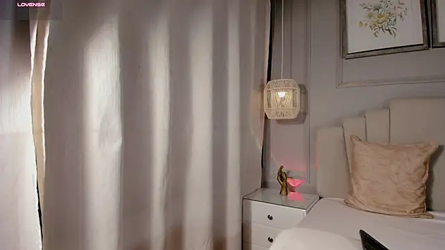 allisonpariss' Live XXX Chat