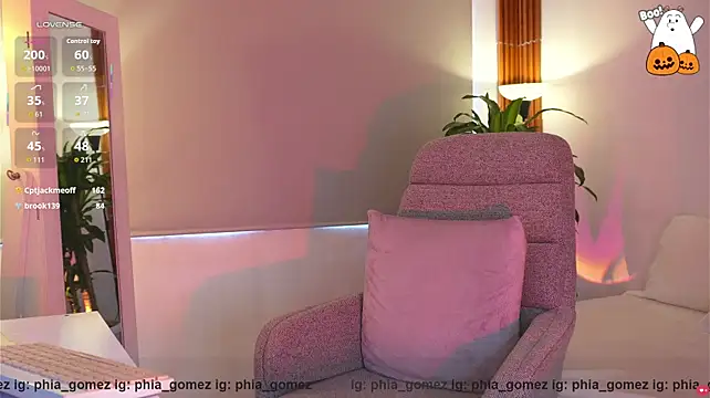 whitneyhot's Live XXX Chat