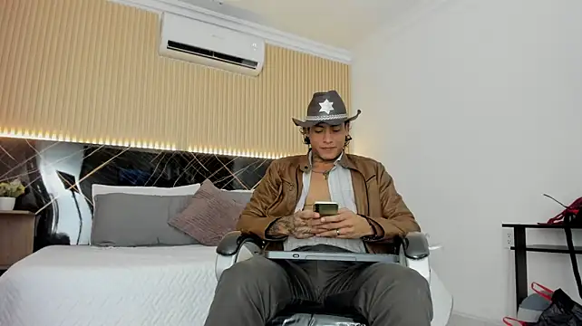 Chatroom XXX en direct de Damian_romanoff_