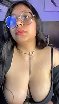 Mia-Quintero's Live XXX Chat
