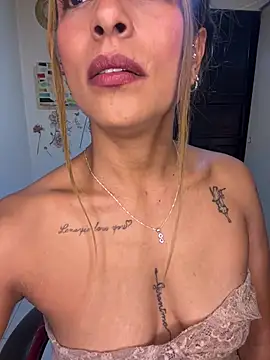 Chat +18 de Liamiler01_ ao vivo