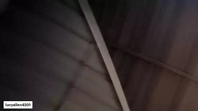 lucyallen4201's Live XXX Chat