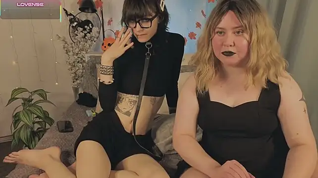 Goddess_EllisN's Live XXX Chat