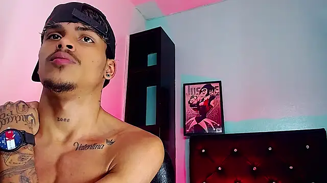 Angel_foxc13のライブXXXチャット