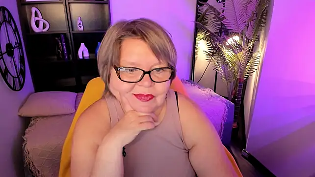 Shannonshine's Live XXX Chat
