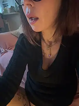 Chatroom XXX en direct de Cherryschiodisegarsi