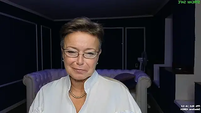 Lia_Light's Live XXX Chat