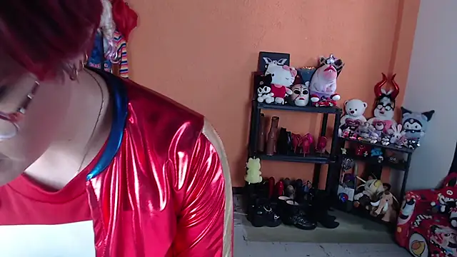MissMiia2's Live XXX Chat
