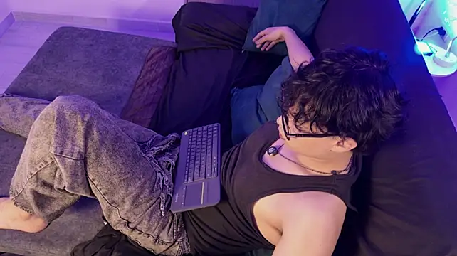 Edward_oa Live XXX-chat