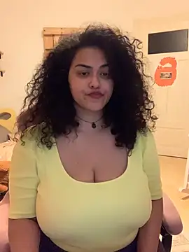 Curvydesifromgermany's Live XXX Chat