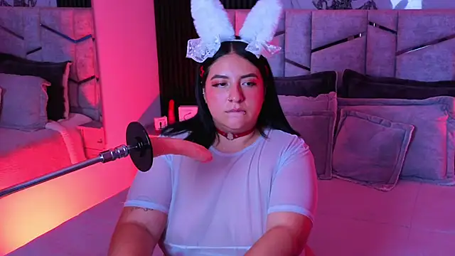 CutieFennekin's Live XXX Chat