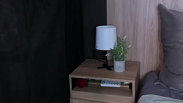 crystal_arlette_ 网络视讯表演