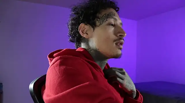 trieone 라이브 XXX 채팅