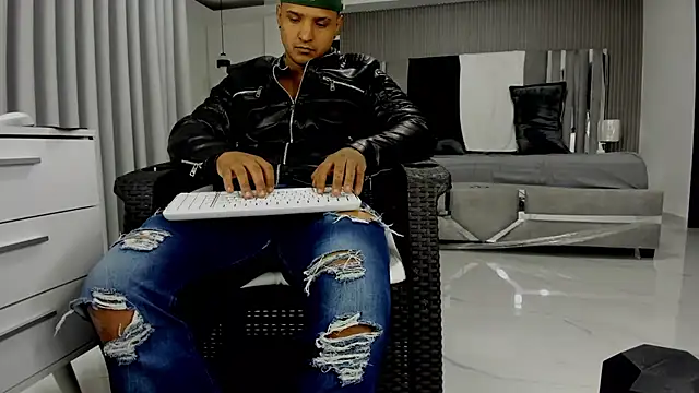 Czat XXX na żywo – master_jens