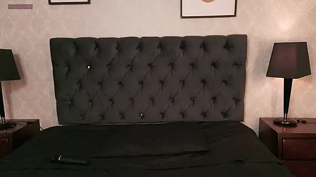 SofiBlosh's Live XXX Chat