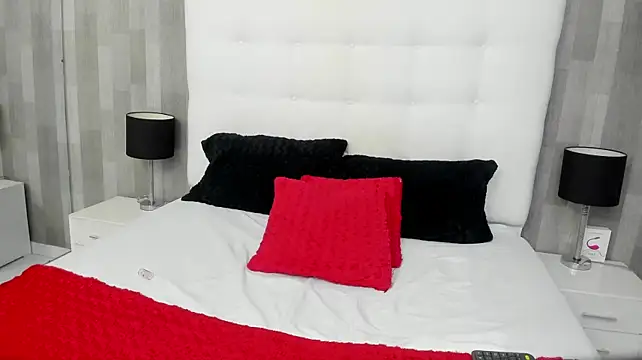 AnnaLuui Live XXX-Chat