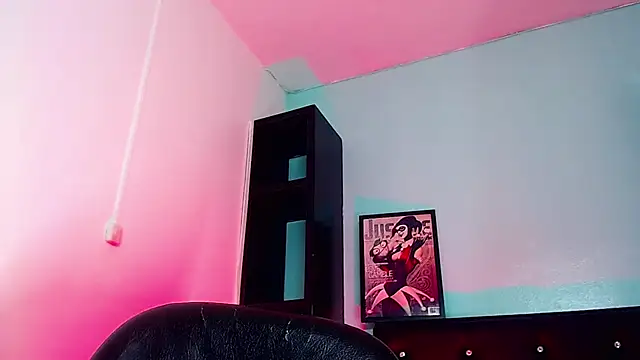 Angel_foxc13 Adlı Modelin Canlı XXX Sohbeti