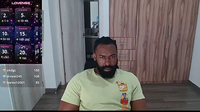blackmuscless' Live XXX Chat