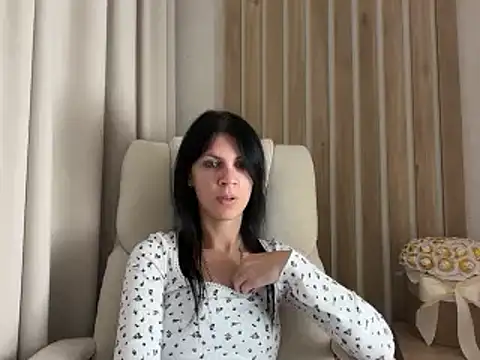 دردشة InjaAtHome الجنسية المباشرة