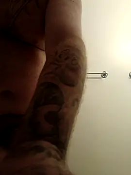 AstralPhase900 Show in webcam