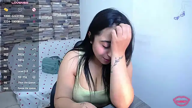 Chat XXX Live miaboobss