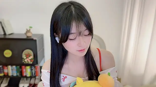 Onechestnut's Live XXX Chat
