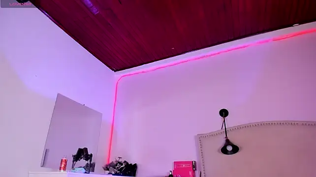 ashleey_doll's Live XXX Chat