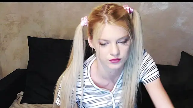 Chat +18 de AliceWiss ao vivo