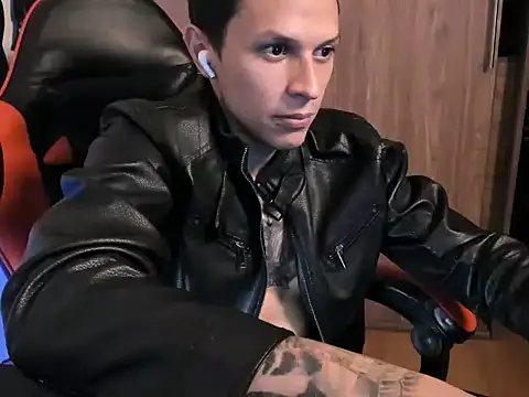 Czat XXX na żywo – Masterdave7