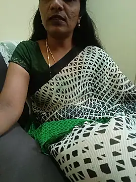 Nehaa702213's Live XXX Chat