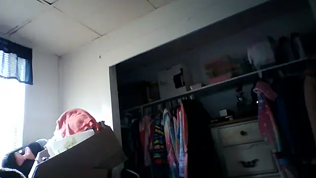 starlight1983's Live XXX Chat