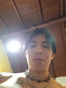 Chat XXX ao vivo de Maxi_Corean