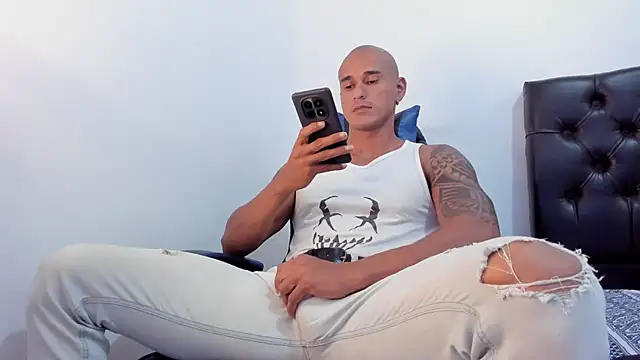 צ'אט XXX בשידור חי של doublefun24