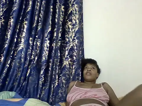 camila_lorah 现场XXX聊天