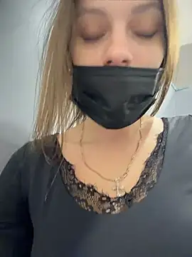 DefinitelyLost Live XXX Chat
