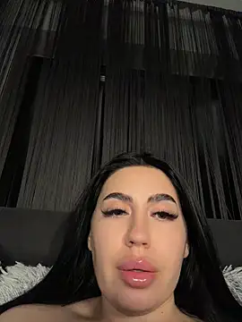 Andrestarr's Live XXX Chat