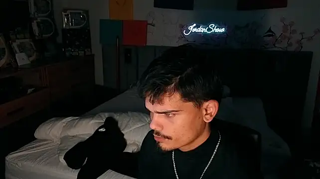 Chat +18 de JordanShow ao vivo