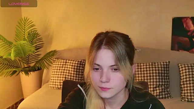 Chatroom XXX en direct de LisaRainbow
